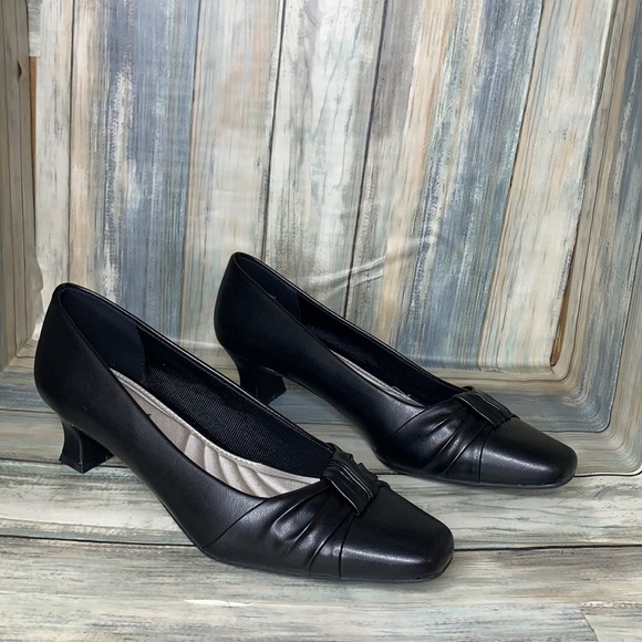 easy street Shoes - Easy Street Women's Waive Dress Pump ✅